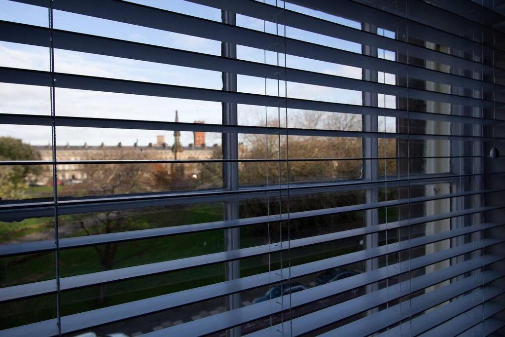 Lavish 2Bed Apartment In The Heart Of Birkenhead Exterior foto
